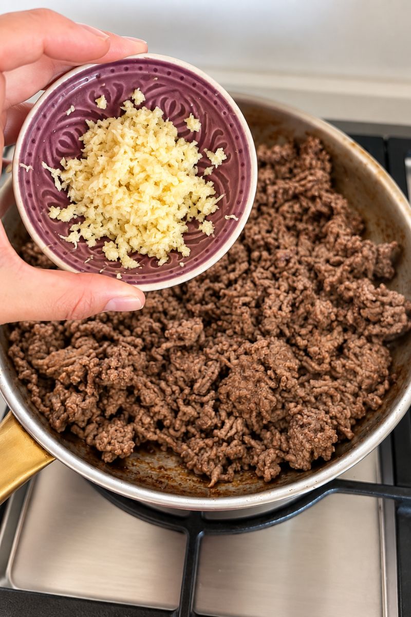 Add ginger to ground beef. 