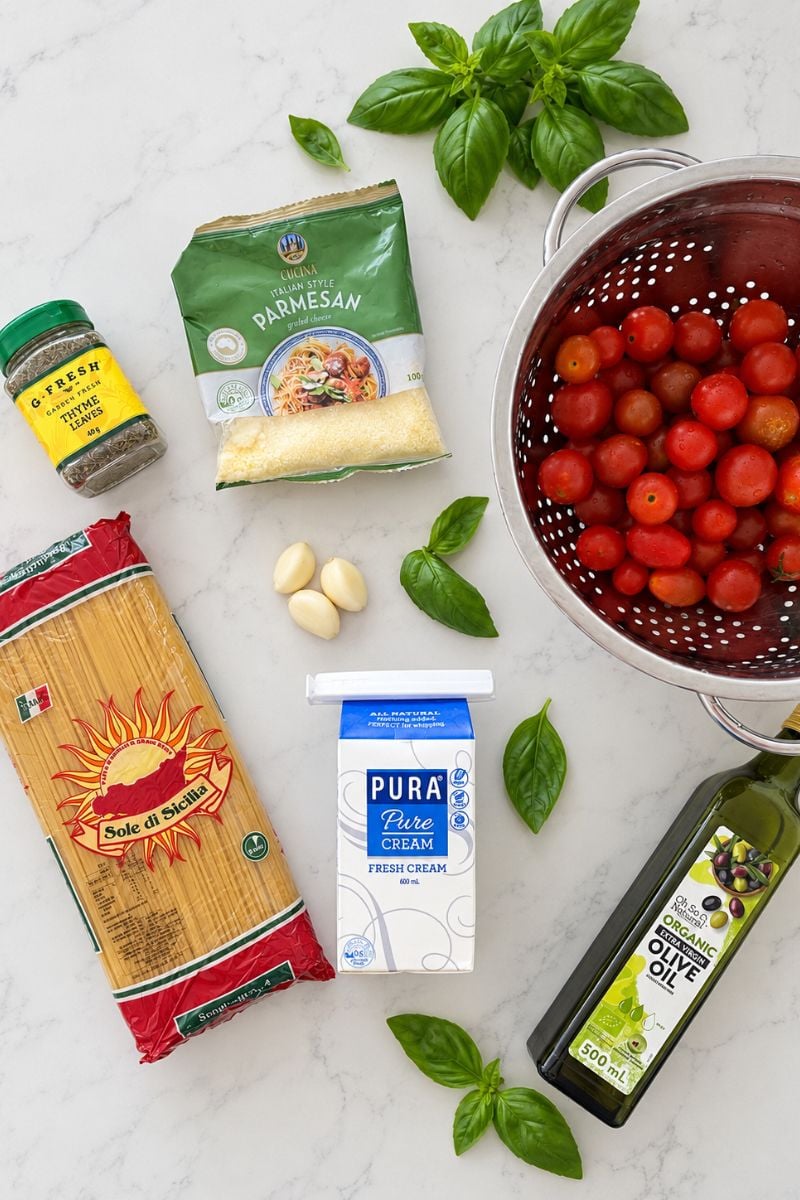 Ingredient list for cherry tomato spaghetti sauce.